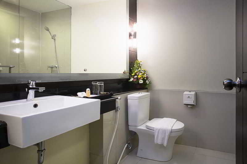 Sunset Residence And Condotel Kuta  Exterior photo